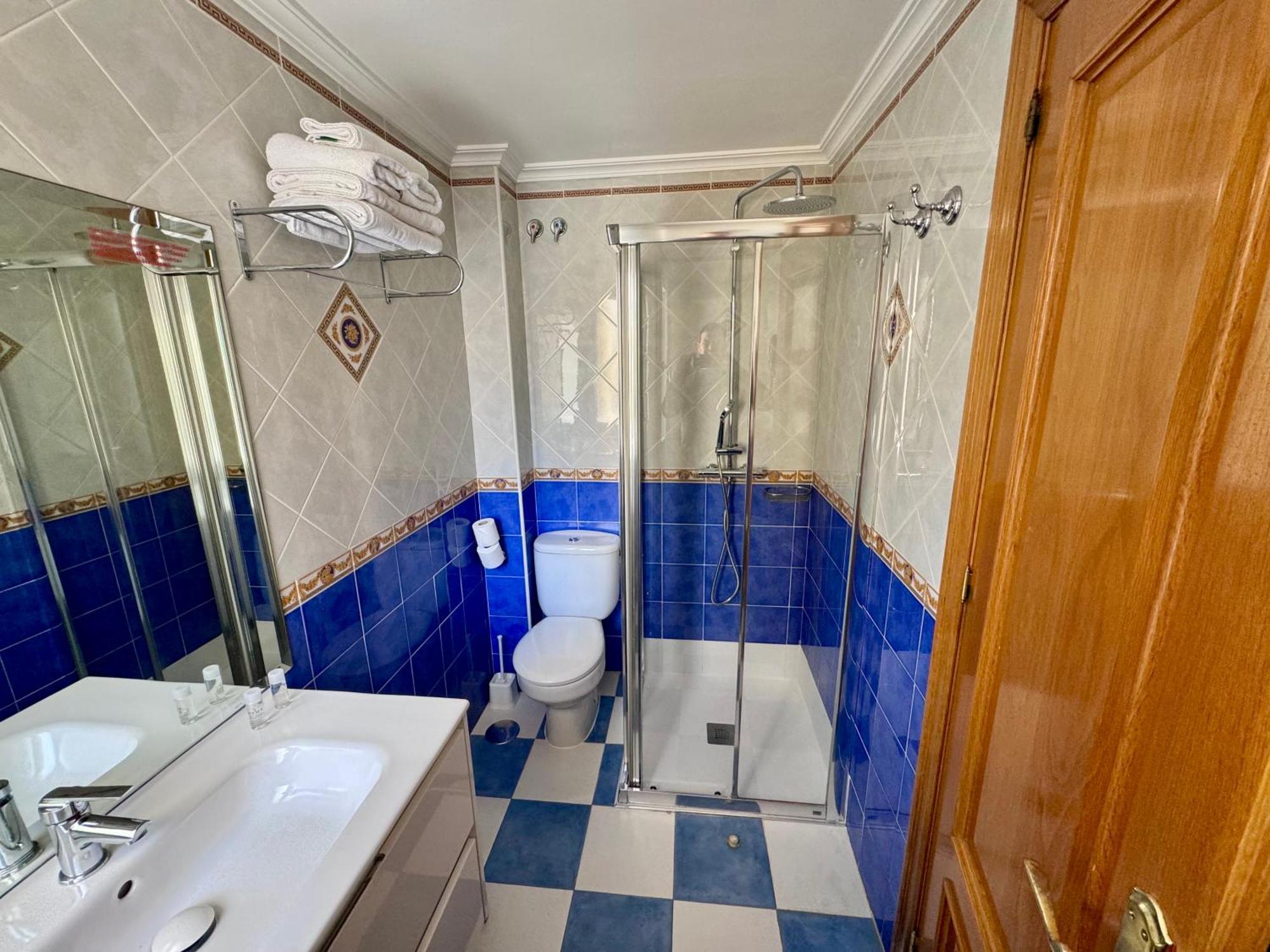 Apartamentos Nina De Oro 토레몰리노스 외부 사진
